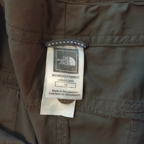 North Face size 10 brownish green shorts - Picture 5 of 8